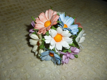 Large Daisies, 35-40mm dia., bouquet of 10 flowers